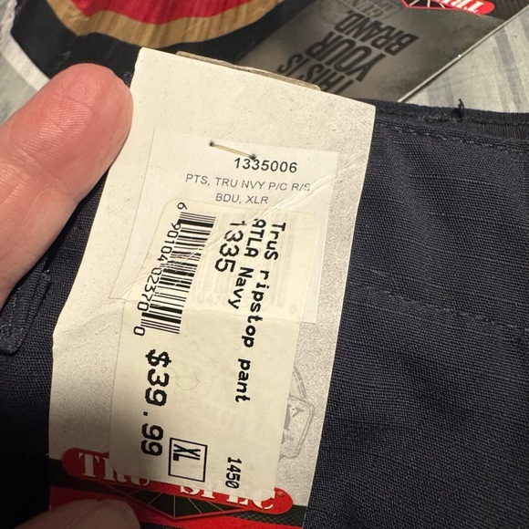 Men's Versatile Cargo Pants in Blue - Picture 4 of 6